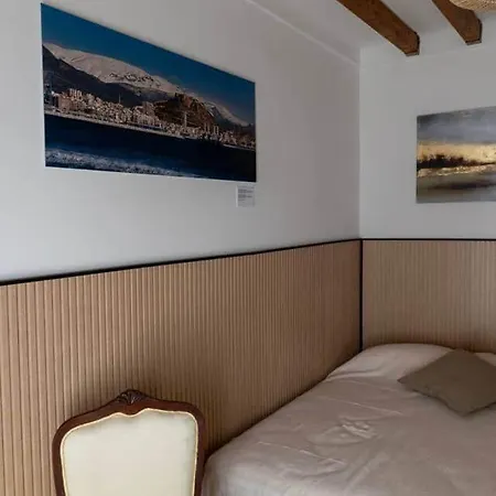 Suite-studio 6 Teatro24 Appartement *