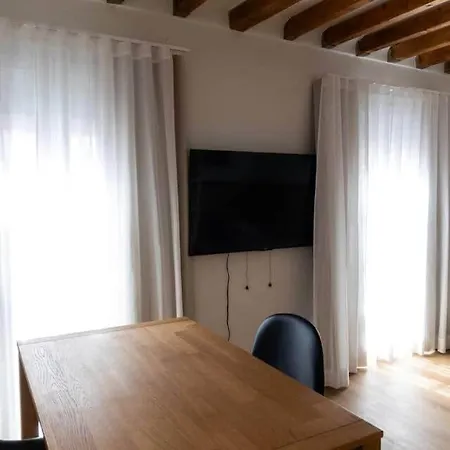 Appartement Suite-studio 6 Teatro24 *